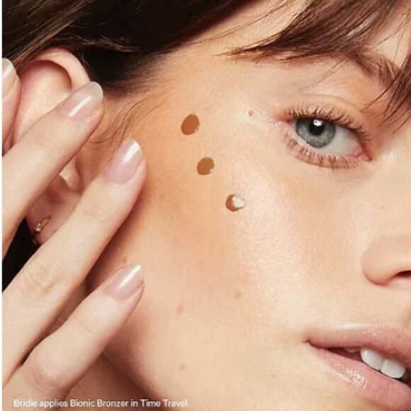 MILKMAKEUP Bionic Sunkissed Liquid Bronzer w/Hyaluronic Acid Time Travel - Picture 2 of 6